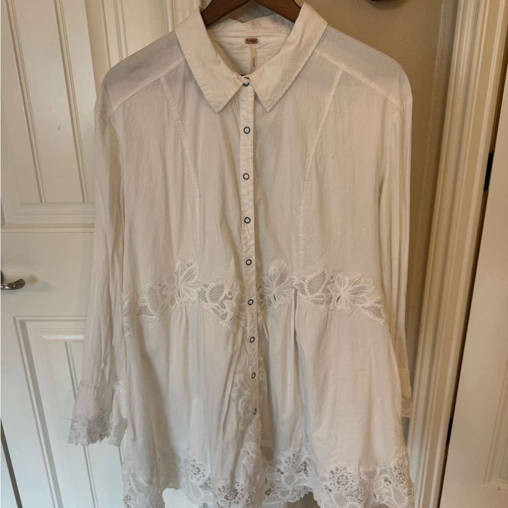 Free People White Lace-Trim Button-Down Tunic Blouse